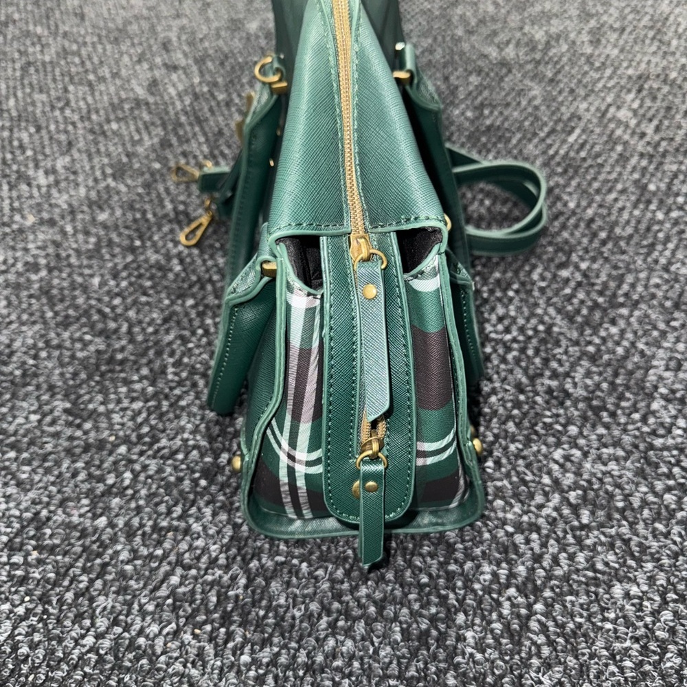 Harry Potter Slytherin Satchel Bag Green Crossbody Purse Hogwarts House Crest - Picture 5 of 7